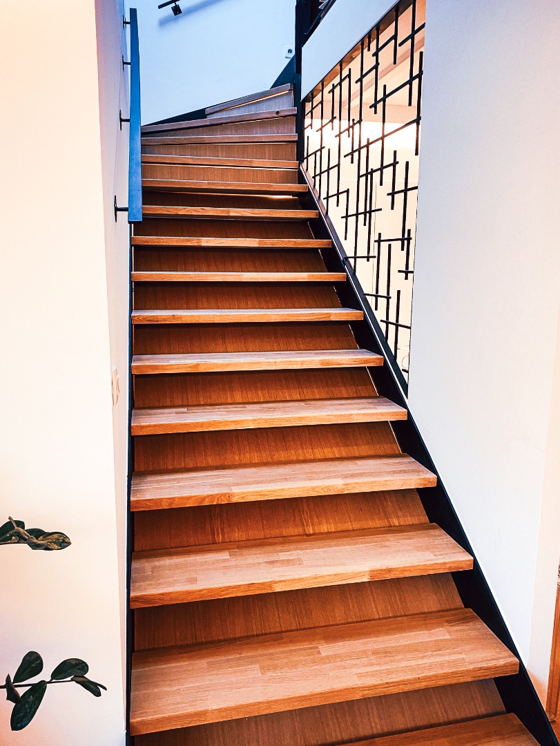 Nos escalier droit sur-mesure à Muret
